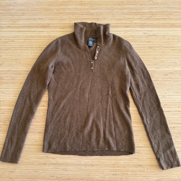 Banana Republic Merino Wool Sweater - Picture 3 of 5